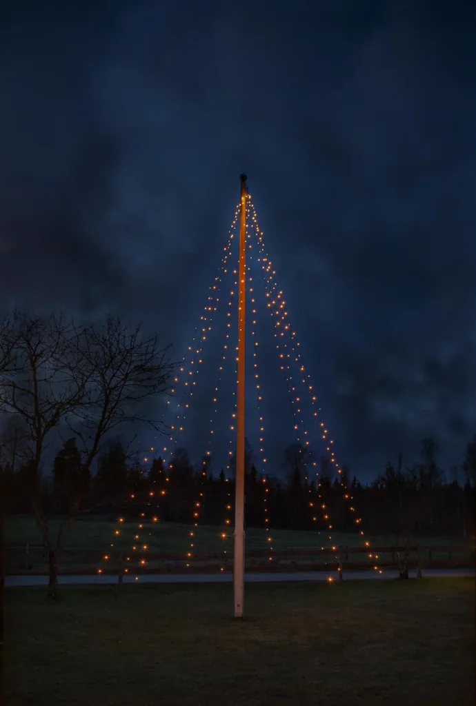 Lichterschnüre mit 360 LEDs für den Innen- und Außenbereich