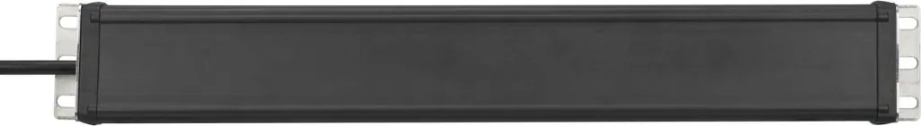 Steckdosenleiste Premium-Web-Line 4-fach, 19" Format ideal für Serverschränke, ÜSS bis 60.000A, schwarz