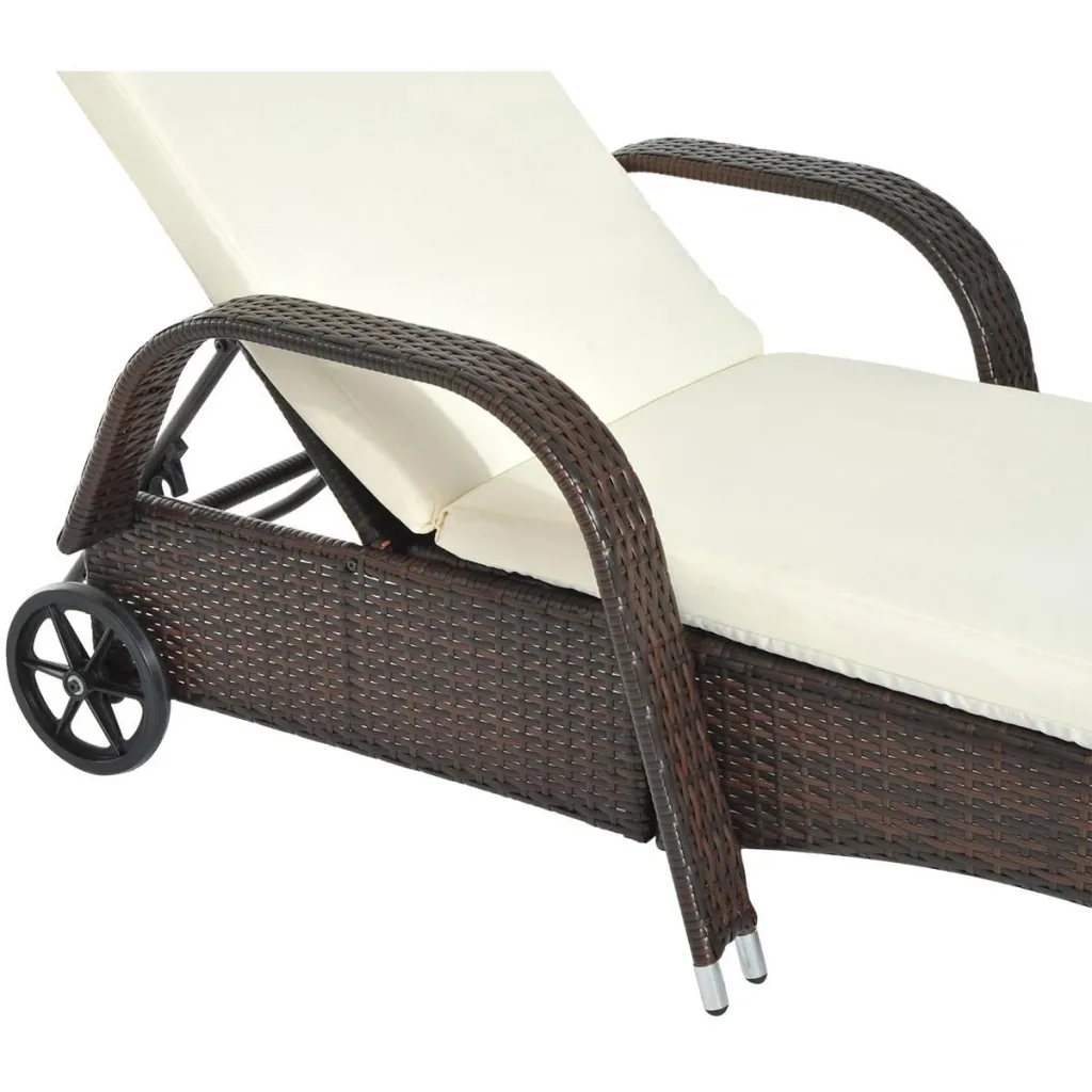 Mobile Rattanliege für den Garten