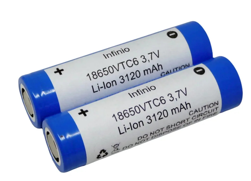 Lithium-Ionen Akku mit 3120 mAh und 3,7 Volt - 2er Box