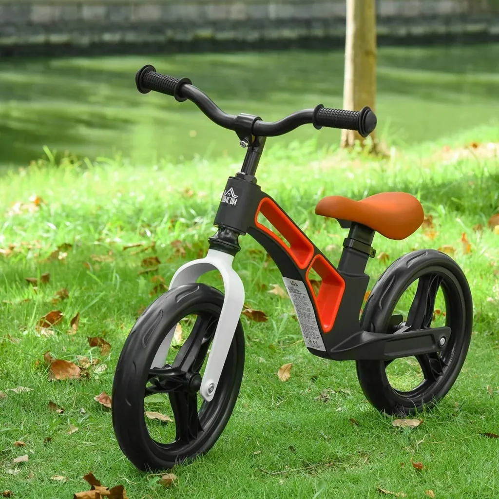Kinderlaufrad ohne Tretrad EVA-Reifen verstellbarer Sitz und Griff mit Pedaltraining Kleinkinderfahrrad 2-5 Jahre