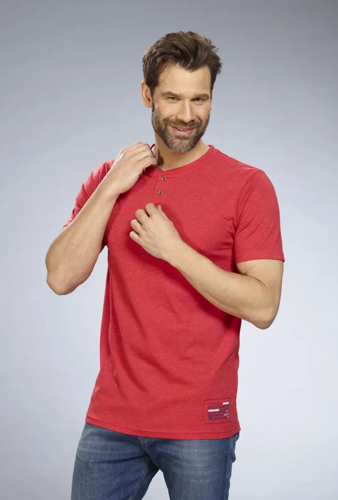 T-Shirt mit Knopfleiste, Farbe rot, Gr.M