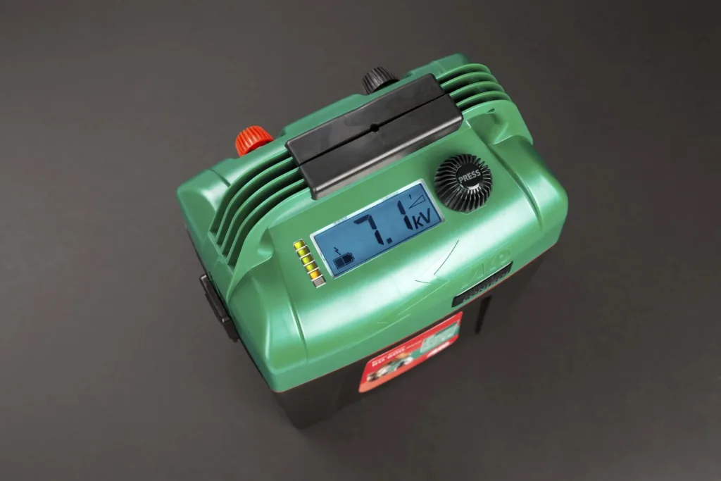 AKO Power Station BD 600 digital 9V Batteriegerät