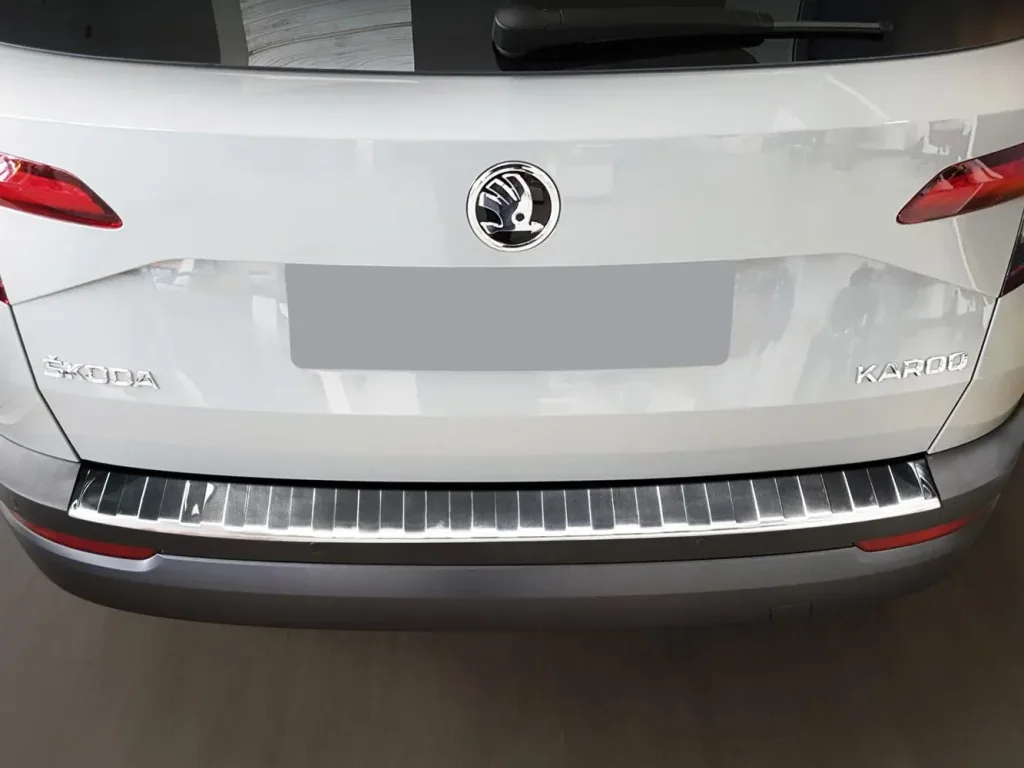 Ladekantenschutz Edelstahl für Skoda Karoq Crossover ab Baujahr 2017>