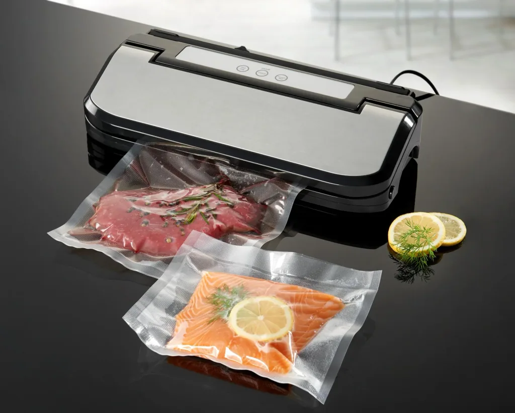 Edelstahl Vakuumierer, 150 W, GRATIS: 2 Rollen (22x500 und 28 x500 cm) + 5 Tüten