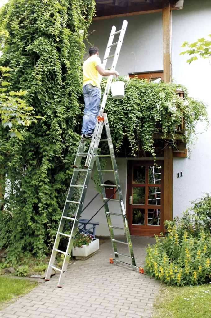 Tribilo Sprossen-Vielzweckleiter 3-teilig, 3 x 10 Sprossen