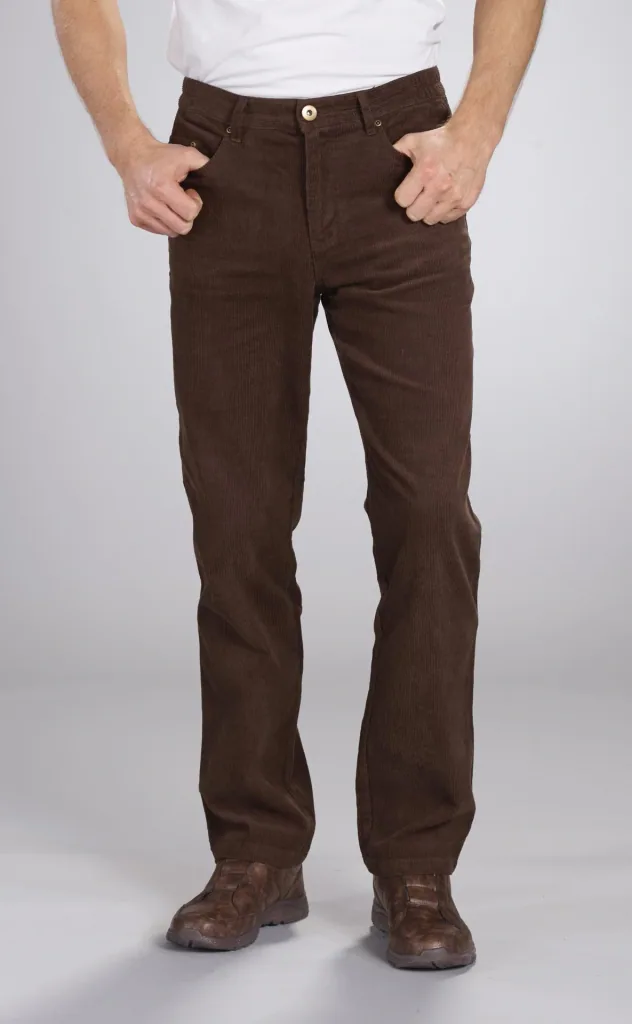 Cordhose im 5 Pocket Stil, Farbe braun, Gr. 48