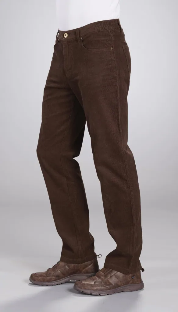 Cordhose im 5 Pocket Stil, Farbe braun, Gr. 48