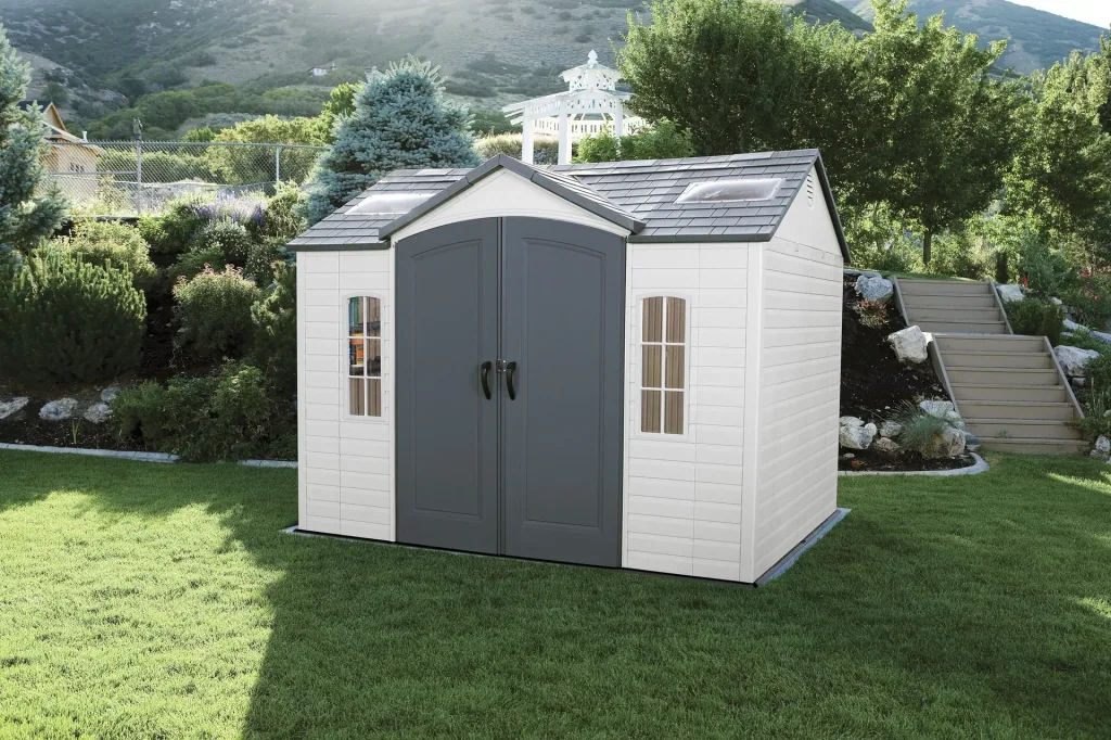 Lifetime Gerätehaus Sky 304,8×243,8×243,8 cm Lichtgrau – 4 Dachfenster, stahlverstärkt
