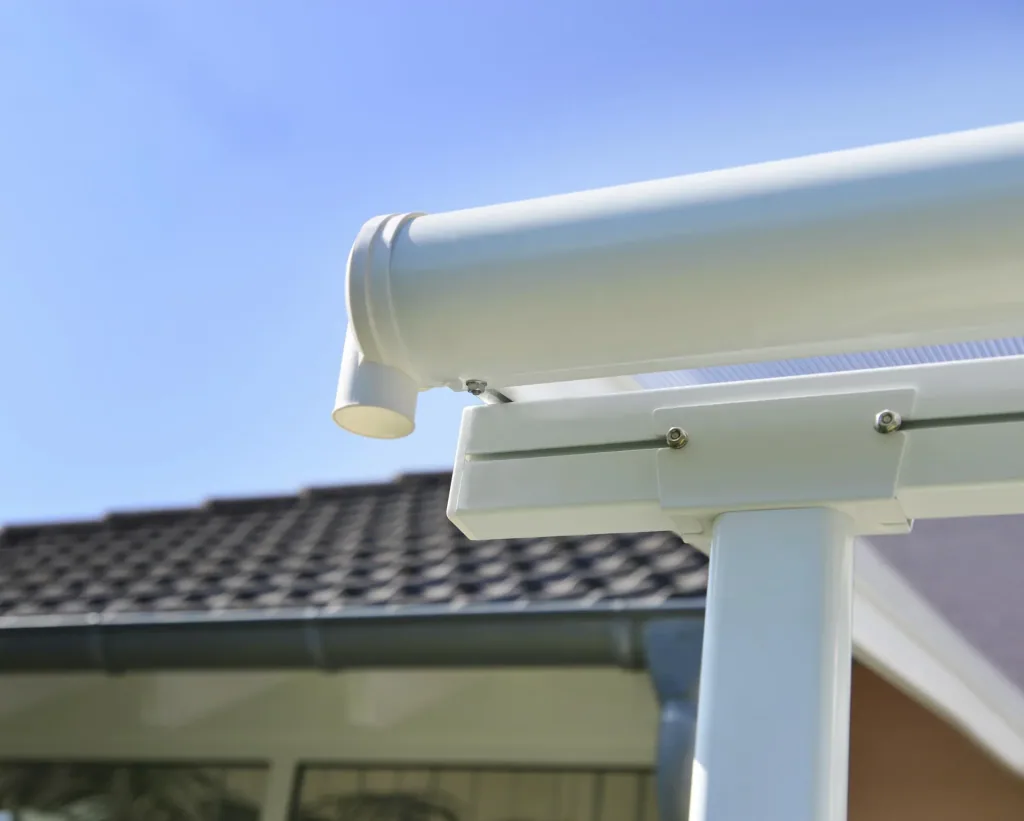 Palram Sierra Terrassenüberdachung 447 × 228 cm Weiß – Aluminium mit 6 mm Polycarbonat