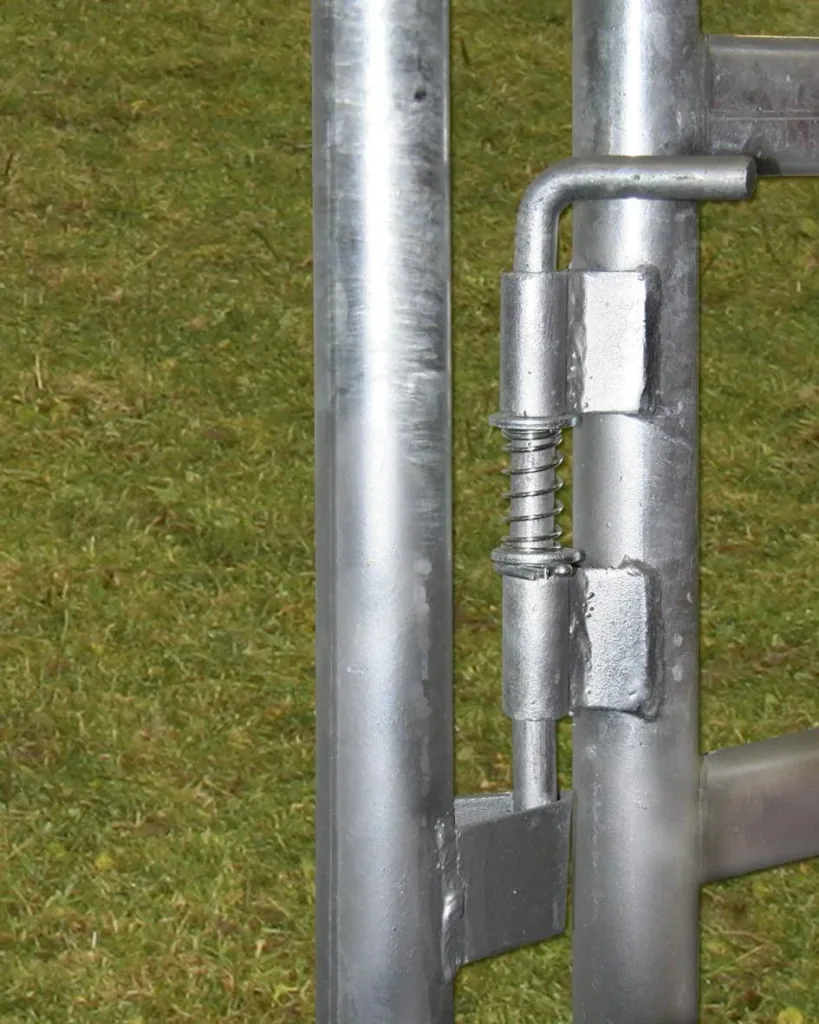 Weidepanel - Zaunelement mit Tor, 3,0 m Länge, Gesamthöhe 2,2 m