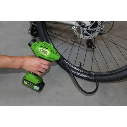 Batterie-Luftpumpe - 6,8 Bar