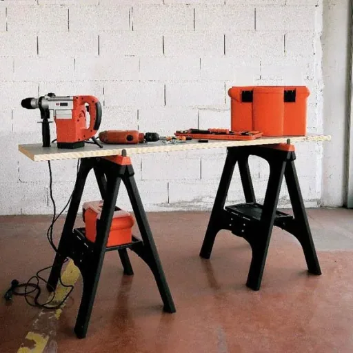 Kunststoff Allzweckbock 2er Set, Tragkraft je Bock 200 kg, orange mit perforierter Ablageplatte