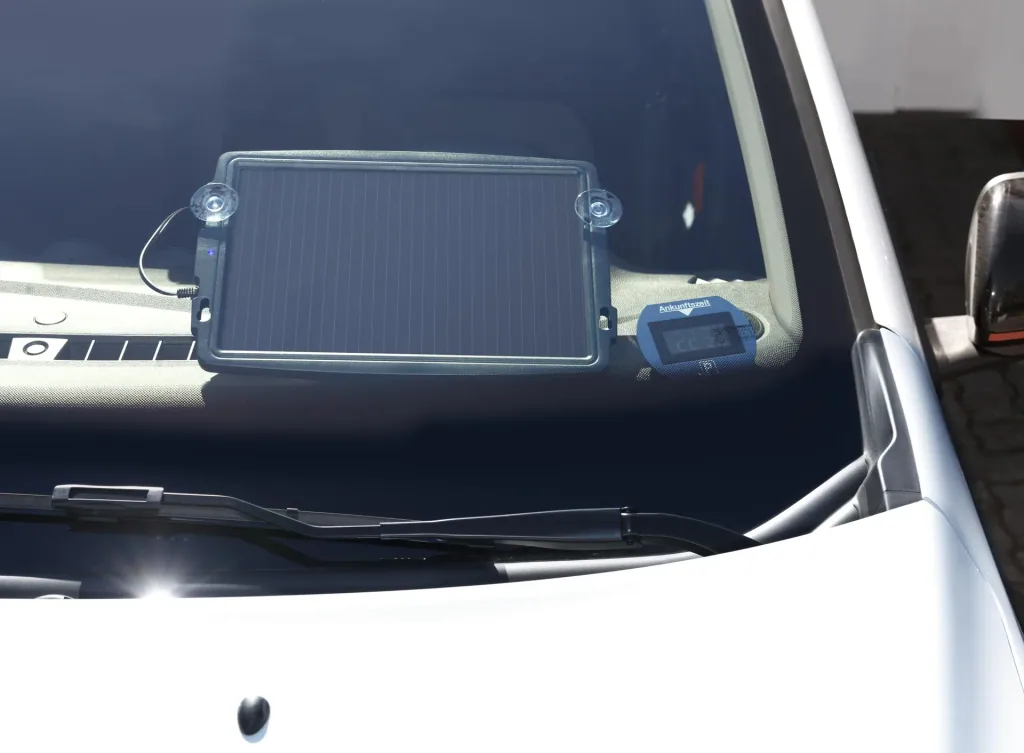 4,5 Watt Mobiles Solarpanel zur Erhaltungsladung