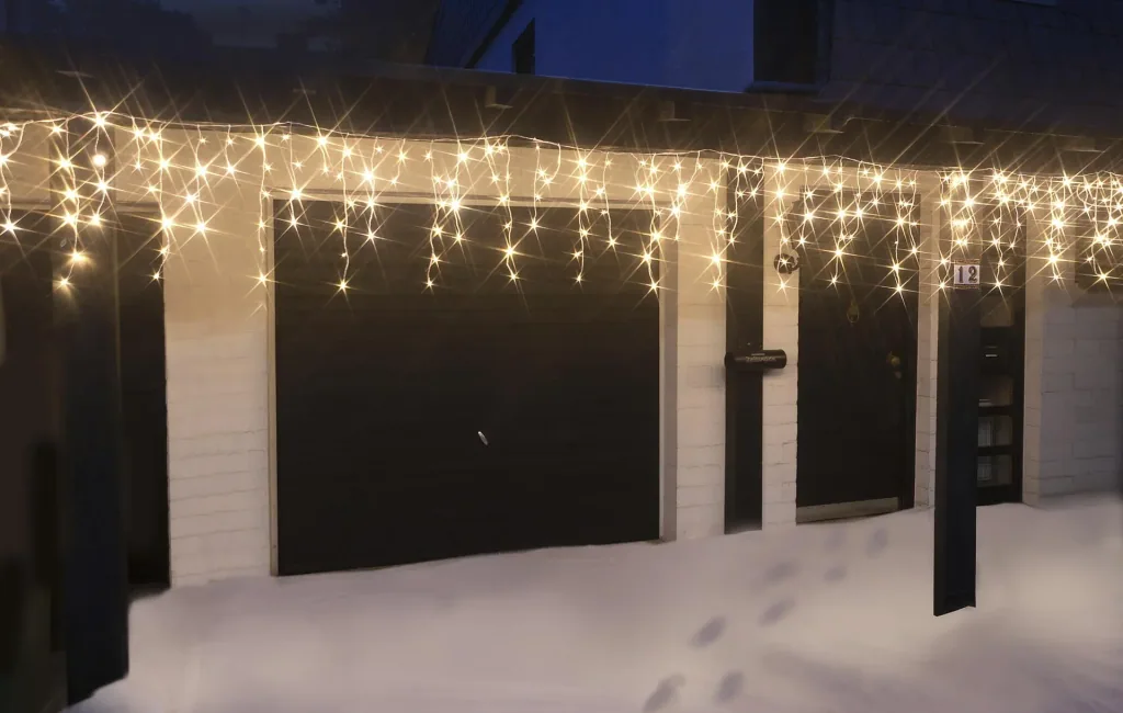 Eisregen Lichterkette mit 960 warmweißen LED - Länge 24 m