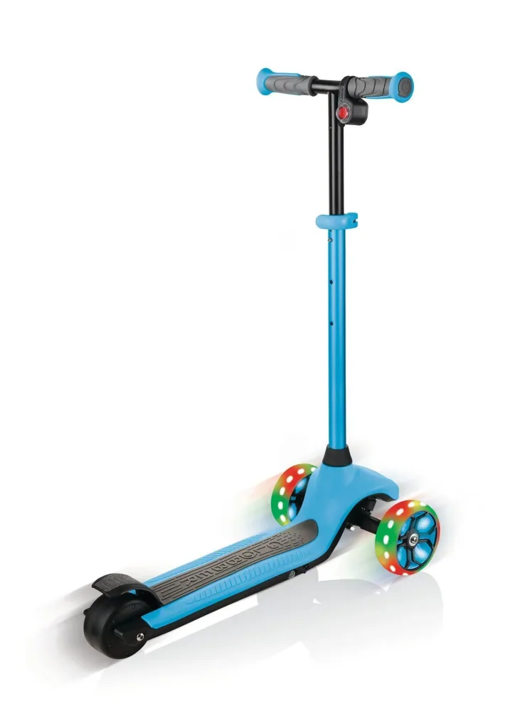 ONE K E-MOTION 4 PLUS, E-Scooter, Lithium-Batterie, 80 W Motor, 125/90 mm, 3-rädrig, LED-Rollen, hellblau