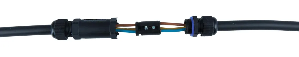 Kabelverbinder 3 polig mit Schutzklasse IP68