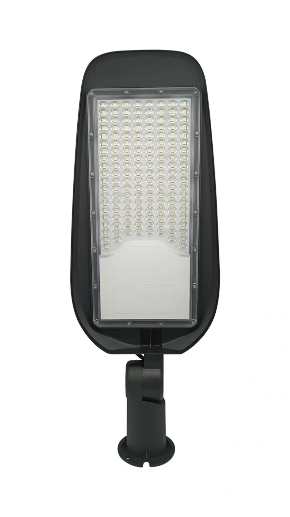 LED-Straßenleuchte 100 W bietet 11700 lm, 5000 K (neutralweiß) & IP65 Schutz
