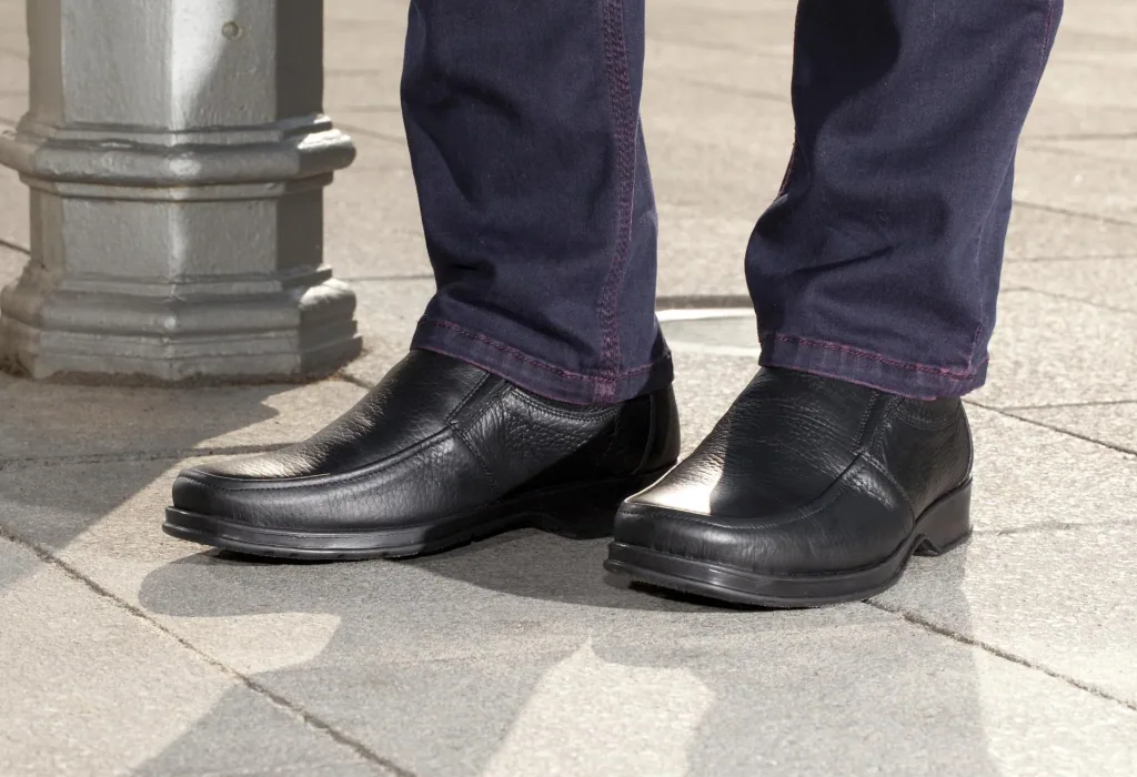 Lederslipper Air Comfort, Farbe schwarz, Gr. 40
