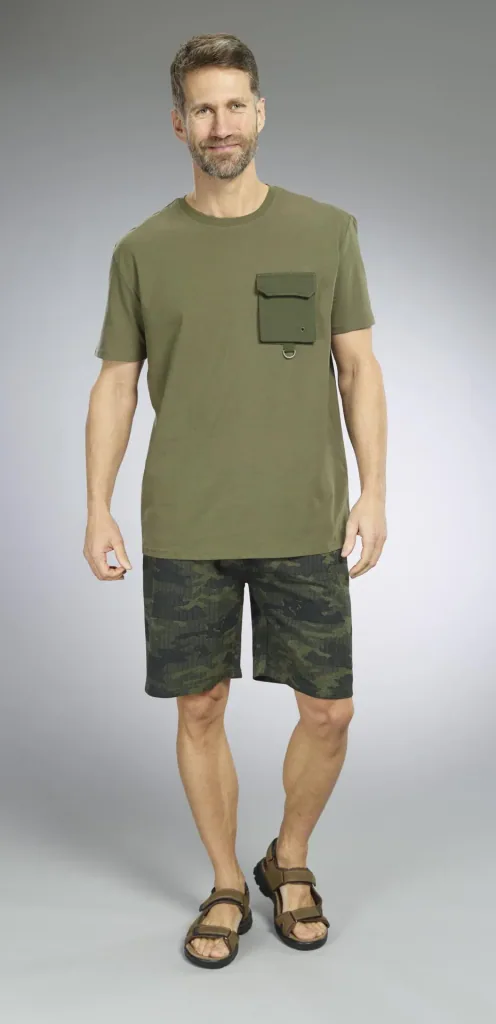 Bermuda Shorts, Farbe camouflage/grün/schwarz, Gr.M