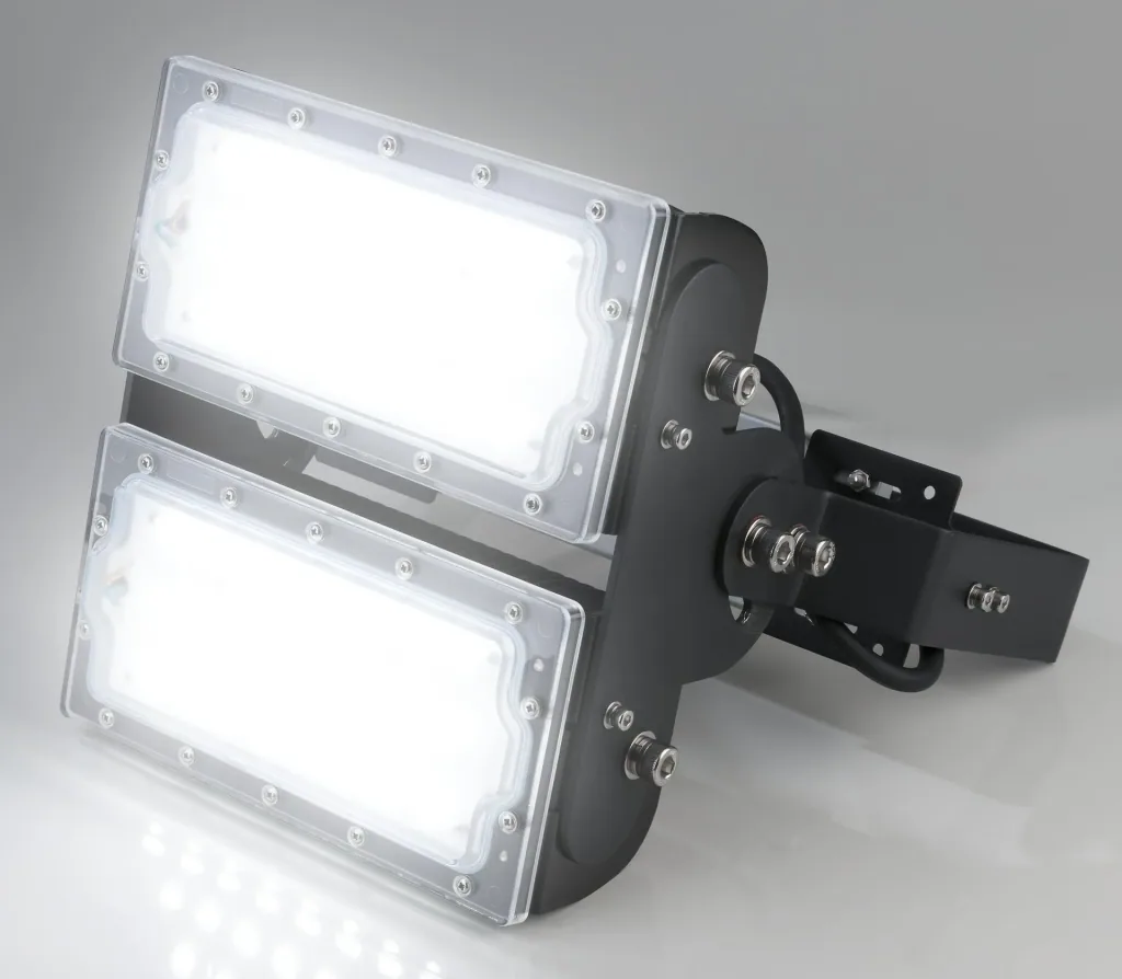 100 W Multi LED Stall Leuchte, 2 Module 13.000 Lumen, IP65 / D- Kennzeichen