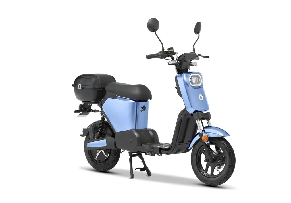 E-Roller "Messina" 45 km/h blau - Sparsam - Effizient dank hochwertigem Radnabenmotor und Lithium-Akku