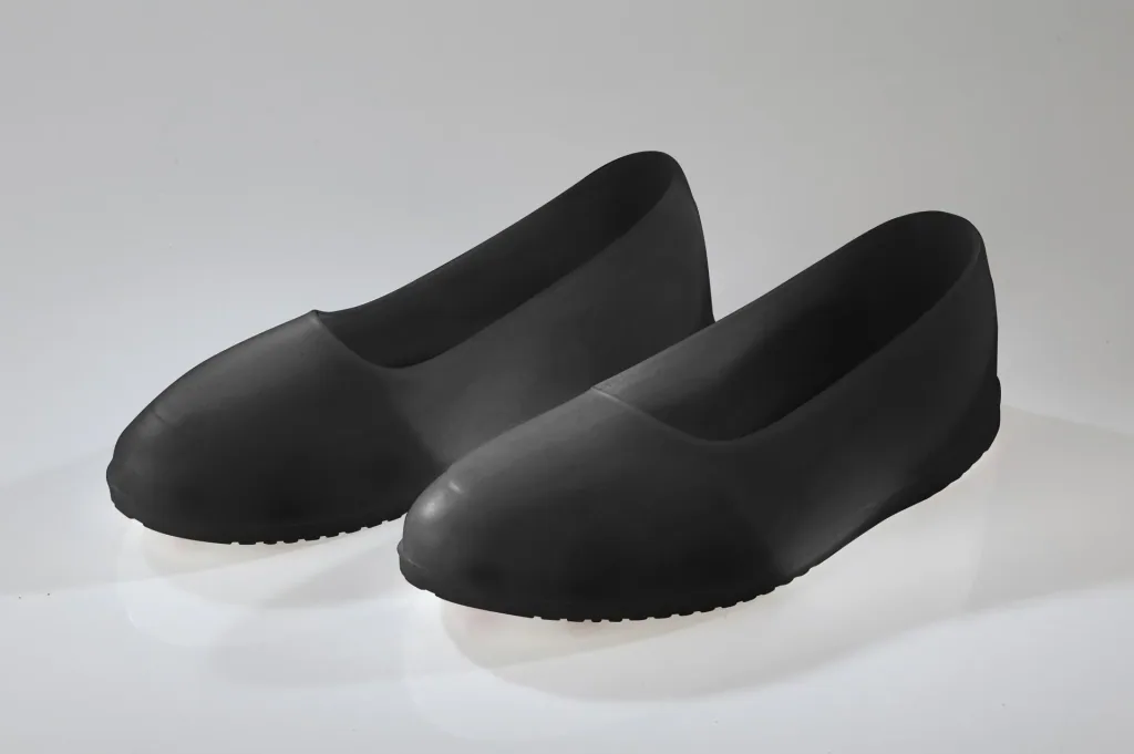 Silikon Gleitschutzschuhe mit Spikes, Gr. L/ 40 - 41
