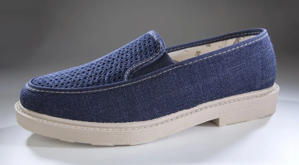 Klimaslipper, Farbe marine, Gr. 39