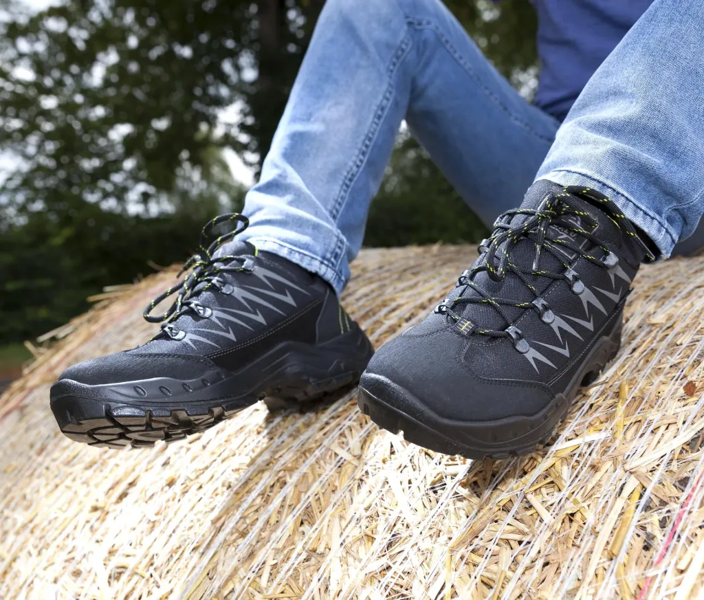 Wanderschuh, Farbe schwarz, Gr.40