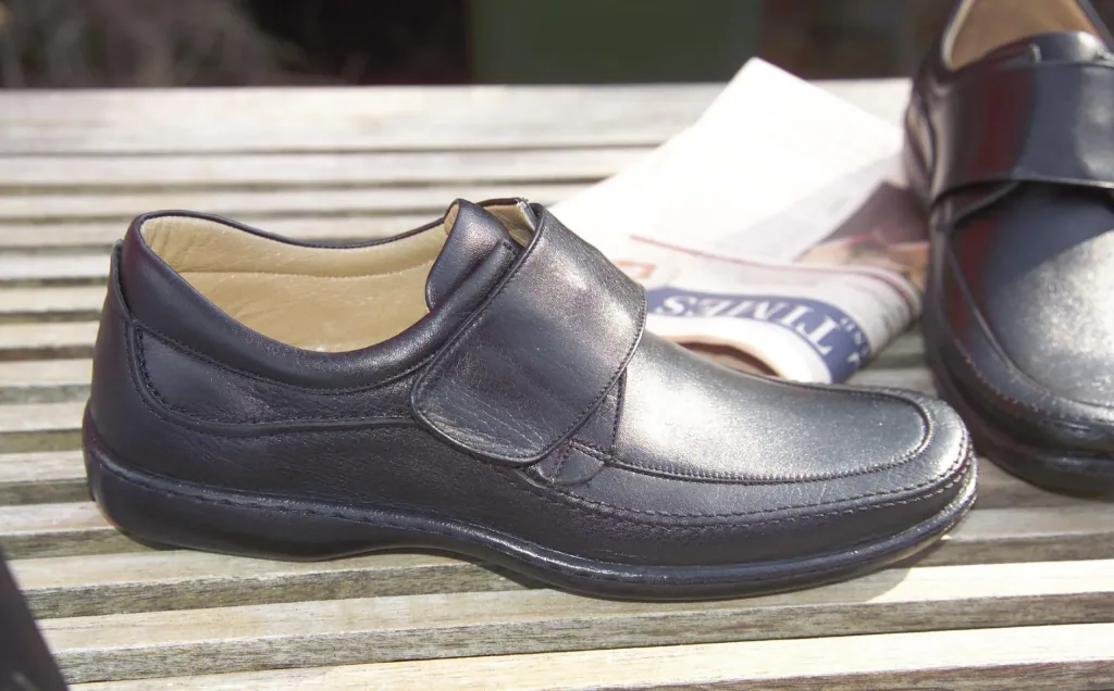 Komfortschuh, schwarz, Gr. 41