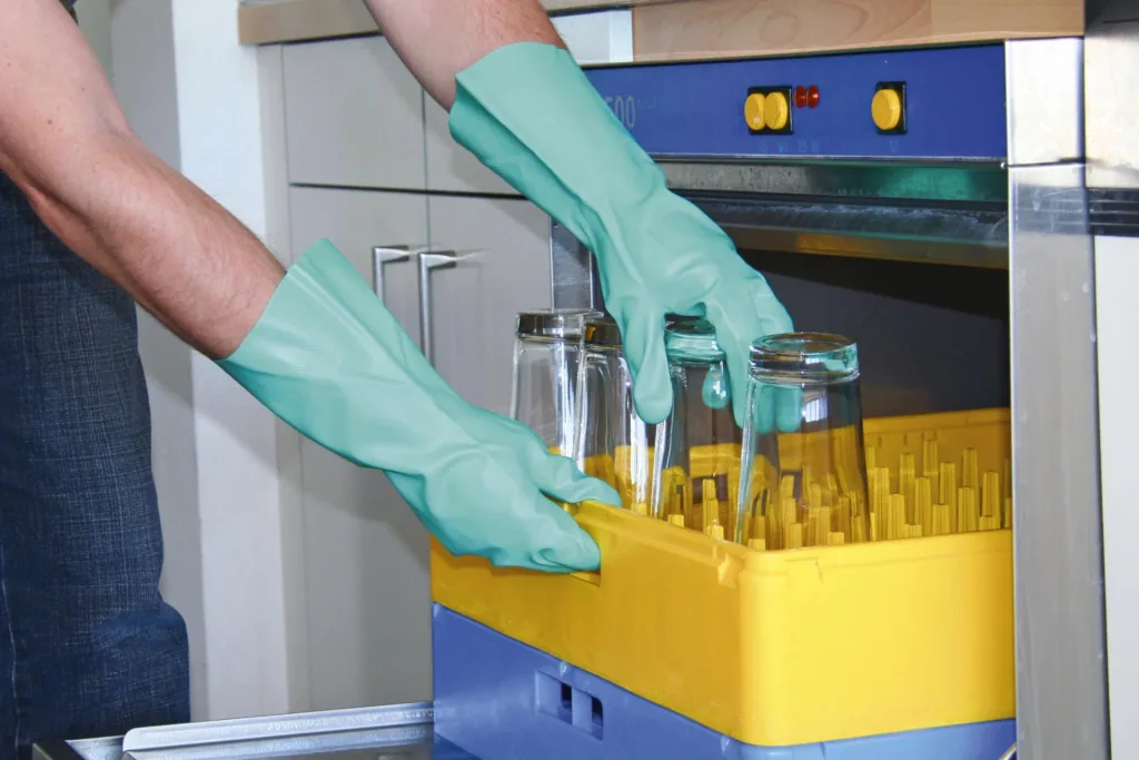 Schutzhandschuh für Pflanzenschutz & Biozide - Gr. 9