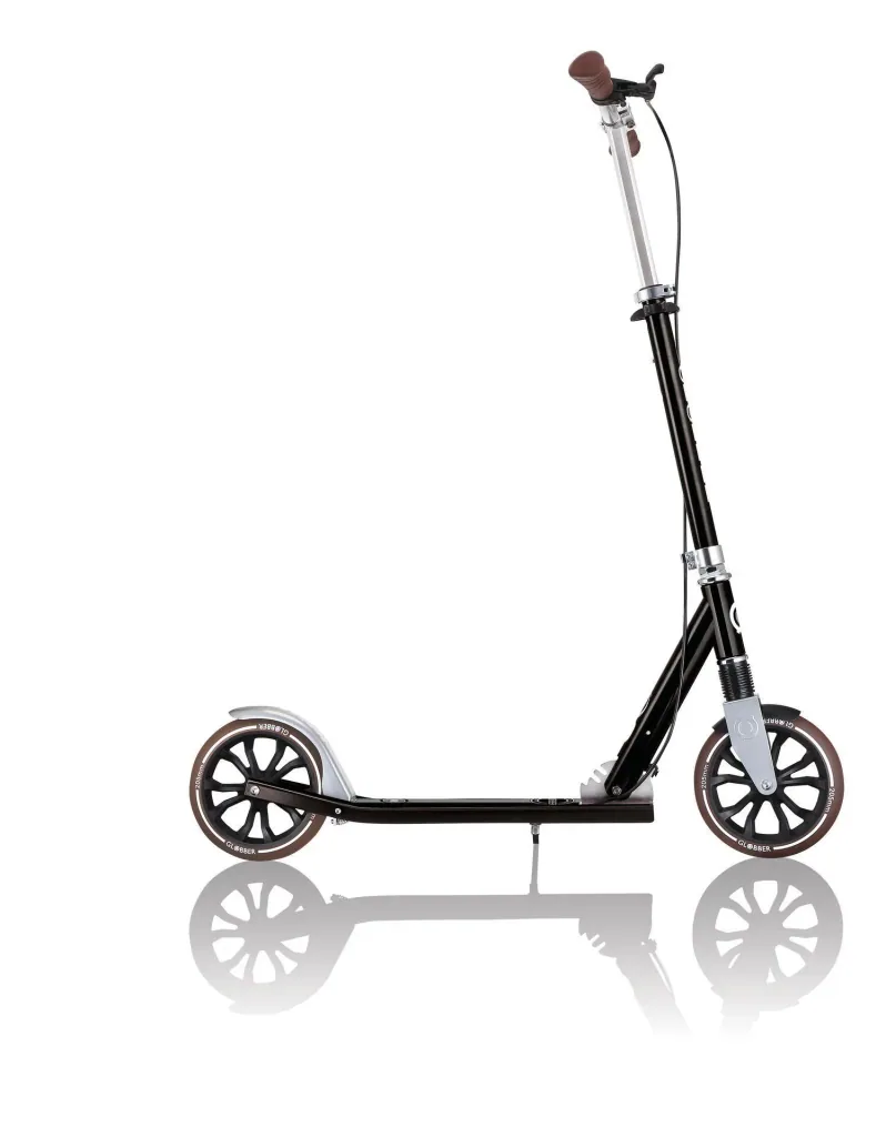 NL 205 Deluxe Tretroller, 205 mm, ABEC 7, Handbremse, höhenverstellbar, Frontfederung, Klappmechanismus, schwarz
