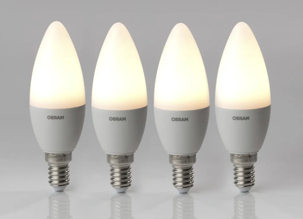 LED Lampe Retrofit in Kerzenform mit 5,5 Watt, E14, warmweiß, matt - 4 Stück