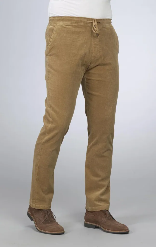 Schlupf Cordhose, Farbe hellbraun, Gr.26