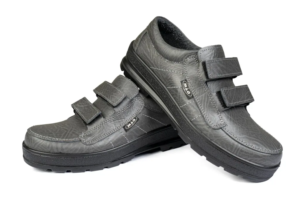 Freizeit- u. Wanderschuh mit Klettverschluss, Farbe grau, Gr. 40