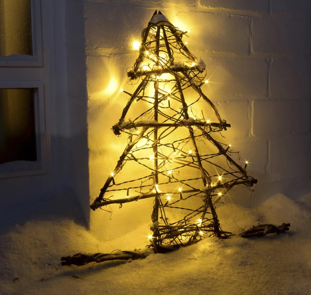 LED Lichterkette mit 96 warmweißen LEDs, 7,2m, IP44, batteriebetrieben