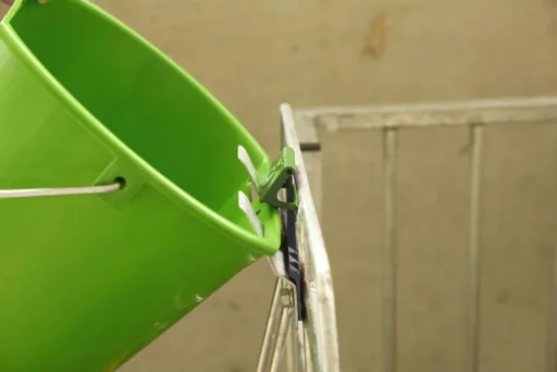 Aufhängeblech Bucket Guard, 3er Nachrüstset