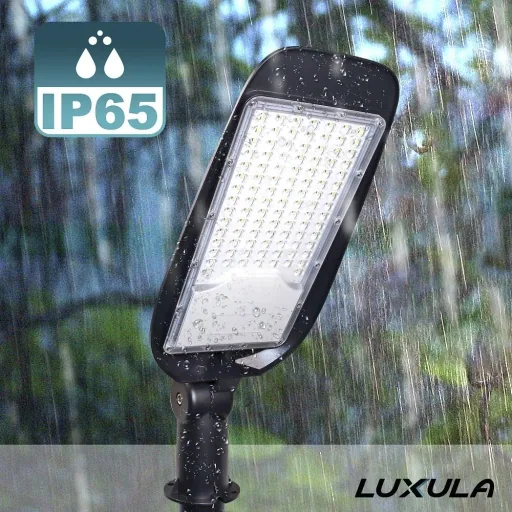 LED-Straßenleuchte 50 W bietet 5800 lm, 5000 K (neutralweiß) & IP65 Schutz