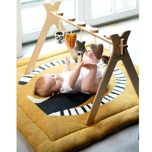 Quax Baby Spielbogen Holz mit Strickfiguren