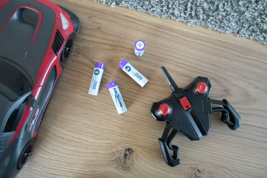 Lithium Ionen Mignon (AA) Akkus USB-C - 4 Stück, Sicherheitsabschaltung