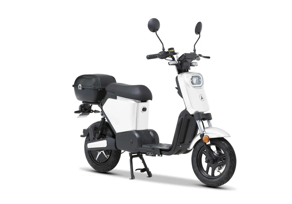 E-Roller "Messina" 20 km/h weiß - Sparsam - Effizient dank hochwertigem Radnabenmotor und Lithium-Akku