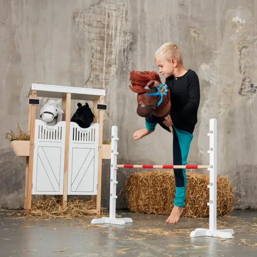 by Astrup Pferdestall für Hobby Horses