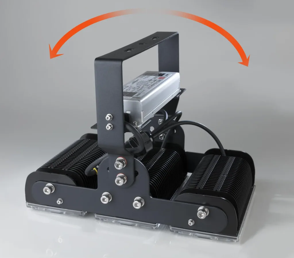 150 W Multi LED Stall Leuchte, 3 Module 19.500 Lumen, IP65 / D- Kennzeichen