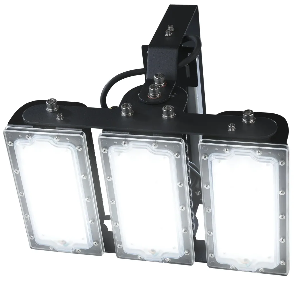 150 W Multi LED Stall Leuchte, 3 Module 19.500 Lumen, IP65 / D- Kennzeichen