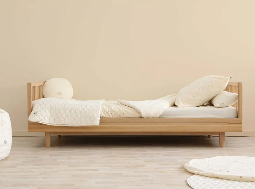 Nobodinoz Einzelbett "Pure" Eiche massiv