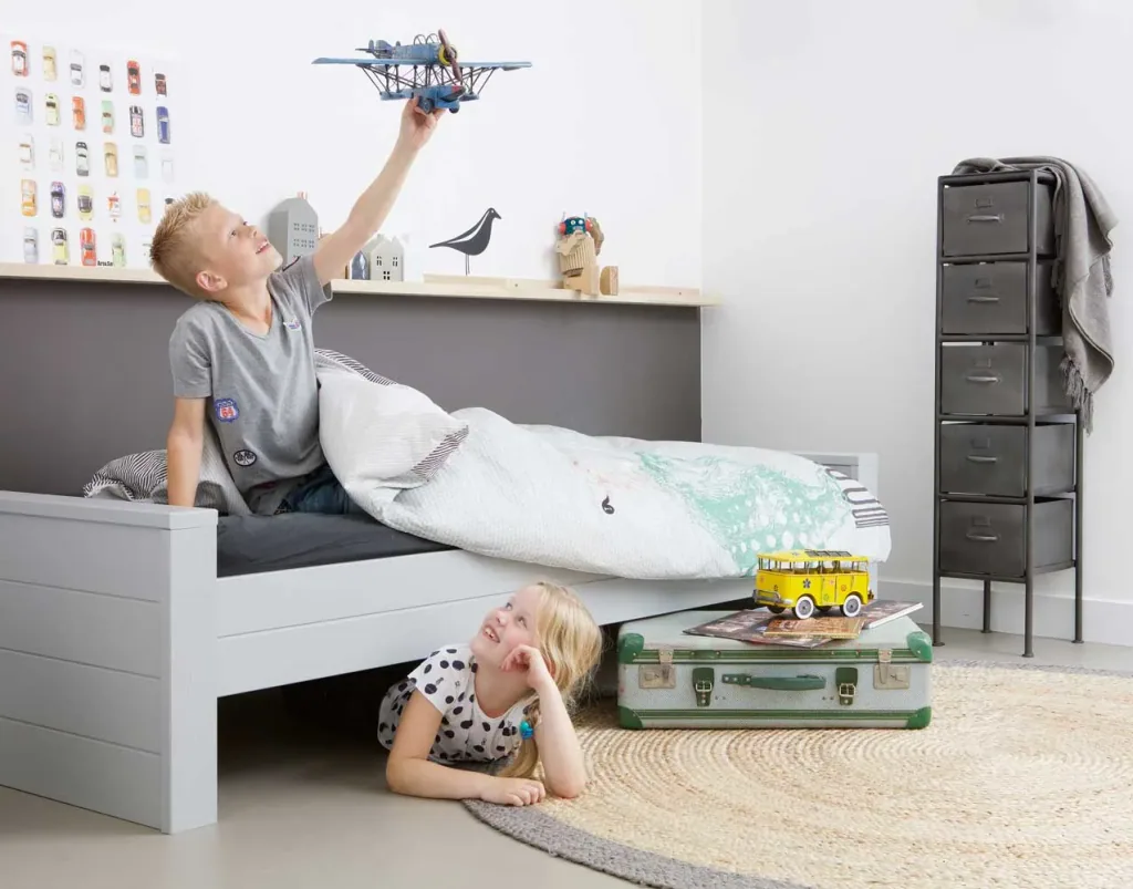 WOOOD - Bett Dennis, betongrau, matt, 53x219x95 cm