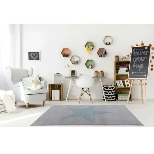 Livone Kinderteppich Stern blau auf grau, Teppichgrösse: 120 x 180 cm