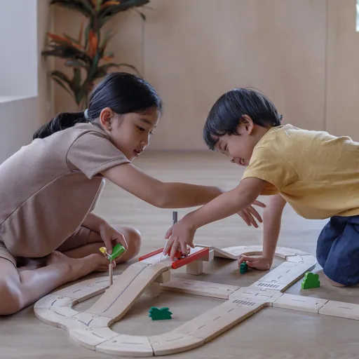 Plan Toys Straßensystem Holz