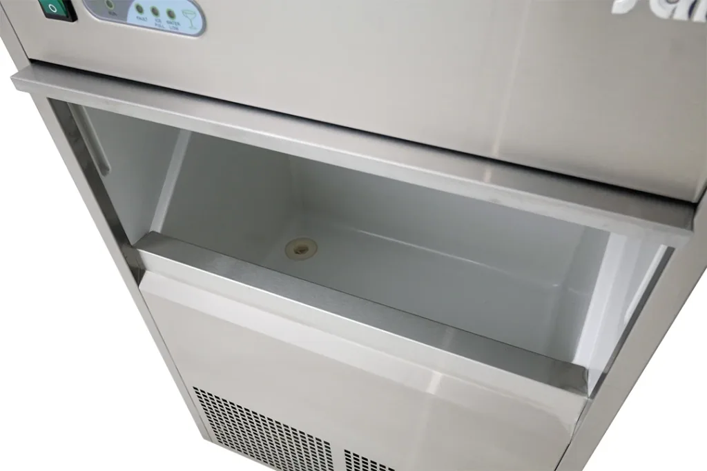 Eiswürfelmaschine, Eiswürfelbereiter - Modell EB 40