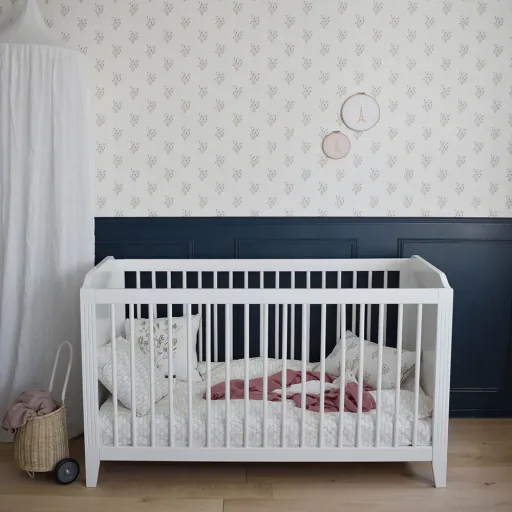 Maison Charlotte Babybett  umbaubar Opera 70 x 140 cm weiss
